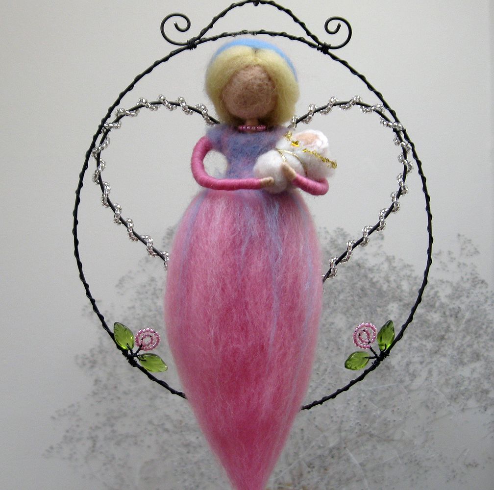 MATEŘSTVÍ plstěná dekorace - Obrázek 2